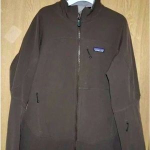 Patagonia, soft shell, women’s medium